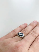 Load image into Gallery viewer, Nike Swoosh Ring Oval Silver-olesstore-vintage-secondhand-shop-austria-österreich